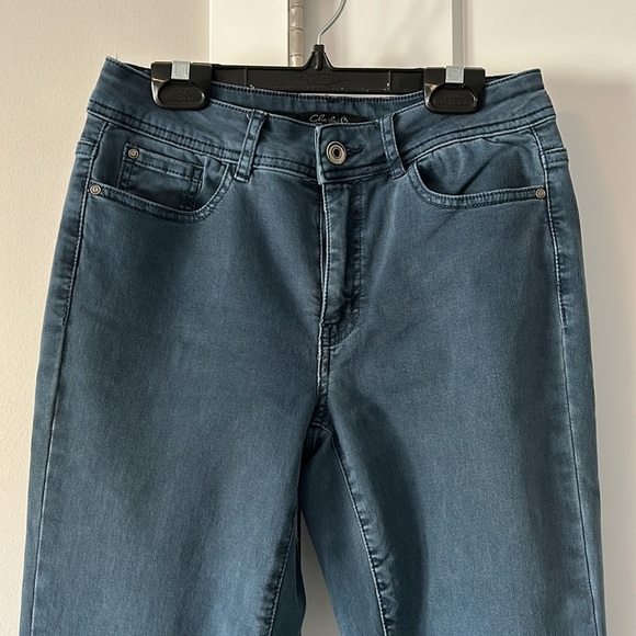 Charlie B Frayed Hem Ankle Jeans in Balsam - Picture 3 of 11